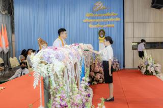 338. พิธีมอบใบประกาศนียบัตร ประจำปีการศึกษา 2566 และพิธีมอบเกียรติบัตรคณาจารย์ บุคลากร  และนักศึกษาที่มีความโดดเด่นในการสร้างผลงานและชื่อเสียงให้กับคณะครุศาสตร์