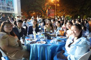 47. งานราตรีสีฟ้า