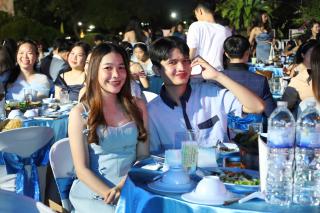 50. งานราตรีสีฟ้า