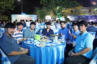 53. งานราตรีสีฟ้า