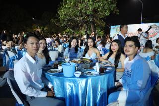 60. งานราตรีสีฟ้า