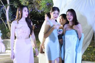 64. งานราตรีสีฟ้า