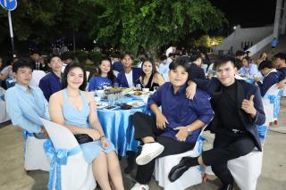 74. งานราตรีสีฟ้า