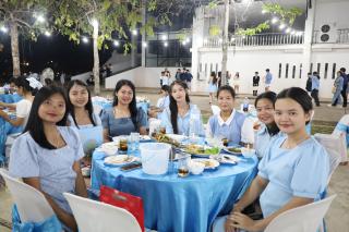 97. งานราตรีสีฟ้า
