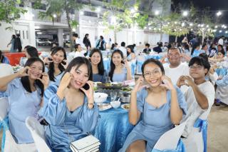 109. งานราตรีสีฟ้า