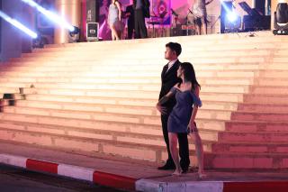 136. งานราตรีสีฟ้า