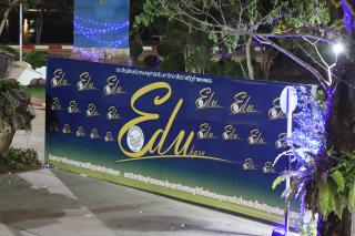 164. งานราตรีสีฟ้า