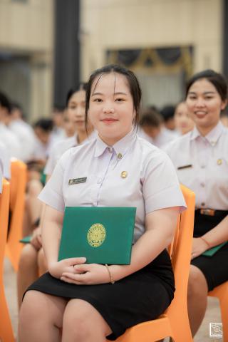 84. พิธีกล่าวคำปฏิญาณตนของนักศึกษา และพิธีลอดซุ้มไม้เรียวครุศาสตร์