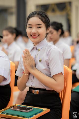 118. พิธีกล่าวคำปฏิญาณตนของนักศึกษา และพิธีลอดซุ้มไม้เรียวครุศาสตร์