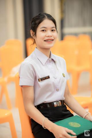 128. พิธีกล่าวคำปฏิญาณตนของนักศึกษา และพิธีลอดซุ้มไม้เรียวครุศาสตร์