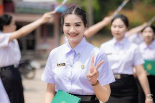 336. พิธีกล่าวคำปฏิญาณตนของนักศึกษา และพิธีลอดซุ้มไม้เรียวครุศาสตร์