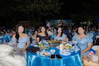 103. งานราตรีสีฟ้า
