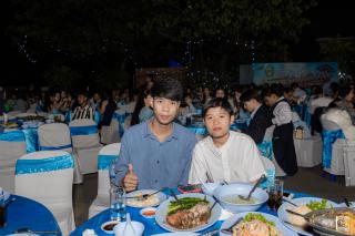 109. งานราตรีสีฟ้า