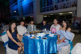 113. งานราตรีสีฟ้า