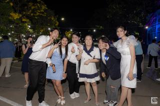 200. งานราตรีสีฟ้า