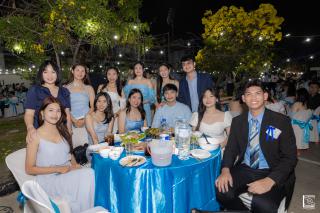 206. งานราตรีสีฟ้า