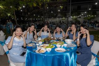 210. งานราตรีสีฟ้า