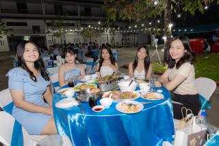 227. งานราตรีสีฟ้า