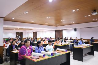 9. อบรมเชิงปฏิบัติการการสร้างสื่อการเรียนรู้สำหรับเด็กพิเศษในระดับประถมศึกษา ในเขตสพป.กำแพงเพชร เขต 1