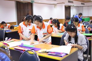 75. อบรมเชิงปฏิบัติการการสร้างสื่อการเรียนรู้สำหรับเด็กพิเศษในระดับประถมศึกษา ในเขตสพป.กำแพงเพชร เขต 1
