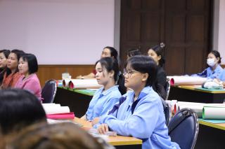 10. อบรมเชิงปฏิบัติการการสร้างสื่อการเรียนรู้สำหรับเด็กพิเศษในระดับประถมศึกษา ในเขตสพป.กำแพงเพชร เขต 2