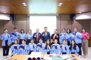 24. อบรมเชิงปฏิบัติการการสร้างสื่อการเรียนรู้สำหรับเด็กพิเศษในระดับประถมศึกษา ในเขตสพป.กำแพงเพชร เขต 2
