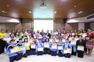 125. อบรมเชิงปฏิบัติการการสร้างสื่อการเรียนรู้สำหรับเด็กพิเศษในระดับประถมศึกษา ในเขตสพป.กำแพงเพชร เขต 2