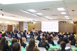 186. พิธีเปิดกิจกรรมการอบรมเชิงปฏิบัติการการออกแบบนวัตกรรมสู่การวิจัยในชั้นเรียน