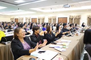 194. พิธีเปิดกิจกรรมการอบรมเชิงปฏิบัติการการออกแบบนวัตกรรมสู่การวิจัยในชั้นเรียน