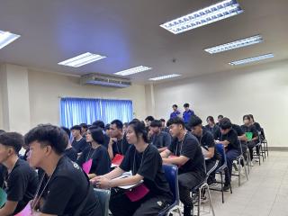 32. ปฐมนิเทศนักศึกษาชั้นปีที่ 1 โปรแกรมวิชาพลศึกษา