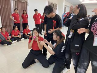 14. First Start เตรียมความพร้อมก่อนเข้าเรียน English Program