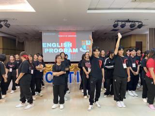 24. First Start เตรียมความพร้อมก่อนเข้าเรียน English Program