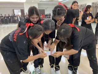 45. First Start เตรียมความพร้อมก่อนเข้าเรียน English Program
