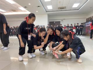 49. First Start เตรียมความพร้อมก่อนเข้าเรียน English Program