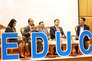 166. สัมมนาวิชาการ "“ความท้าทายการบริหารจัดการศึกษาไทยในยุค Digital Disruption: ทิศทางและนโยบายใหม่ และกิจกรรมบริหารสัมพันธ์"