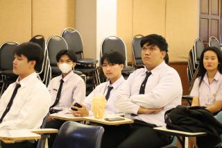 10. กิจกรรมการอบรมวิจัย วัดผล และประเมินผลของนักศึกษาครู