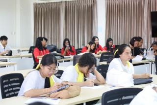 35. กิจกรรมเตรียมความพร้อมนักศึกษาปี 1 โปรแกรมวิชาวิทยาศาสตร์ทั่วไป