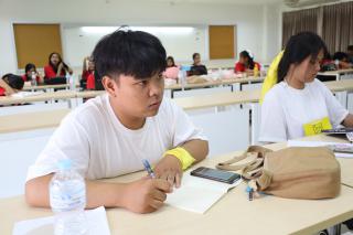 60. กิจกรรมเตรียมความพร้อมนักศึกษาปี 1 โปรแกรมวิชาวิทยาศาสตร์ทั่วไป