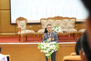 16. การประถมศึกษาสัมพันธ์ "ครูประถมศึกษาไทยใส่ใจการเรียนรู้ฐานสมรรถนะ"