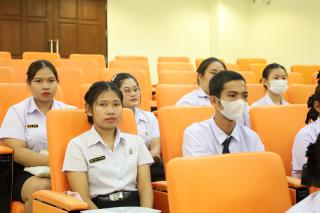 21. การประถมศึกษาสัมพันธ์ "ครูประถมศึกษาไทยใส่ใจการเรียนรู้ฐานสมรรถนะ"
