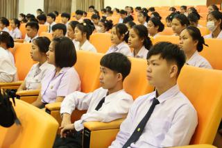 90. การประถมศึกษาสัมพันธ์ "ครูประถมศึกษาไทยใส่ใจการเรียนรู้ฐานสมรรถนะ"
