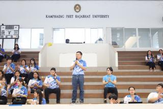 2. "MAKE FRIENDS, HAVE FUN" สานสัมพันธ์น้องพี่