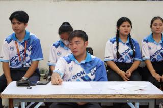 5. "MAKE FRIENDS, HAVE FUN" สานสัมพันธ์น้องพี่