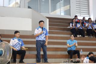13. "MAKE FRIENDS, HAVE FUN" สานสัมพันธ์น้องพี่