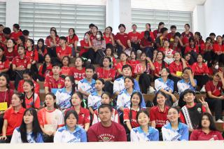 16. "MAKE FRIENDS, HAVE FUN" สานสัมพันธ์น้องพี่