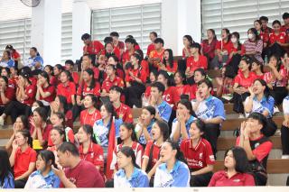 19. "MAKE FRIENDS, HAVE FUN" สานสัมพันธ์น้องพี่