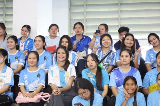 37. "MAKE FRIENDS, HAVE FUN" สานสัมพันธ์น้องพี่