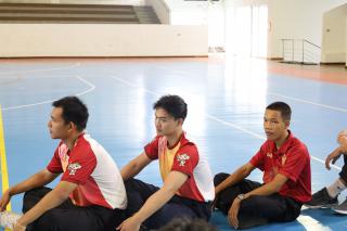 40. "MAKE FRIENDS, HAVE FUN" สานสัมพันธ์น้องพี่