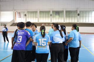 42. "MAKE FRIENDS, HAVE FUN" สานสัมพันธ์น้องพี่