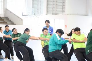 79. "MAKE FRIENDS, HAVE FUN" สานสัมพันธ์น้องพี่